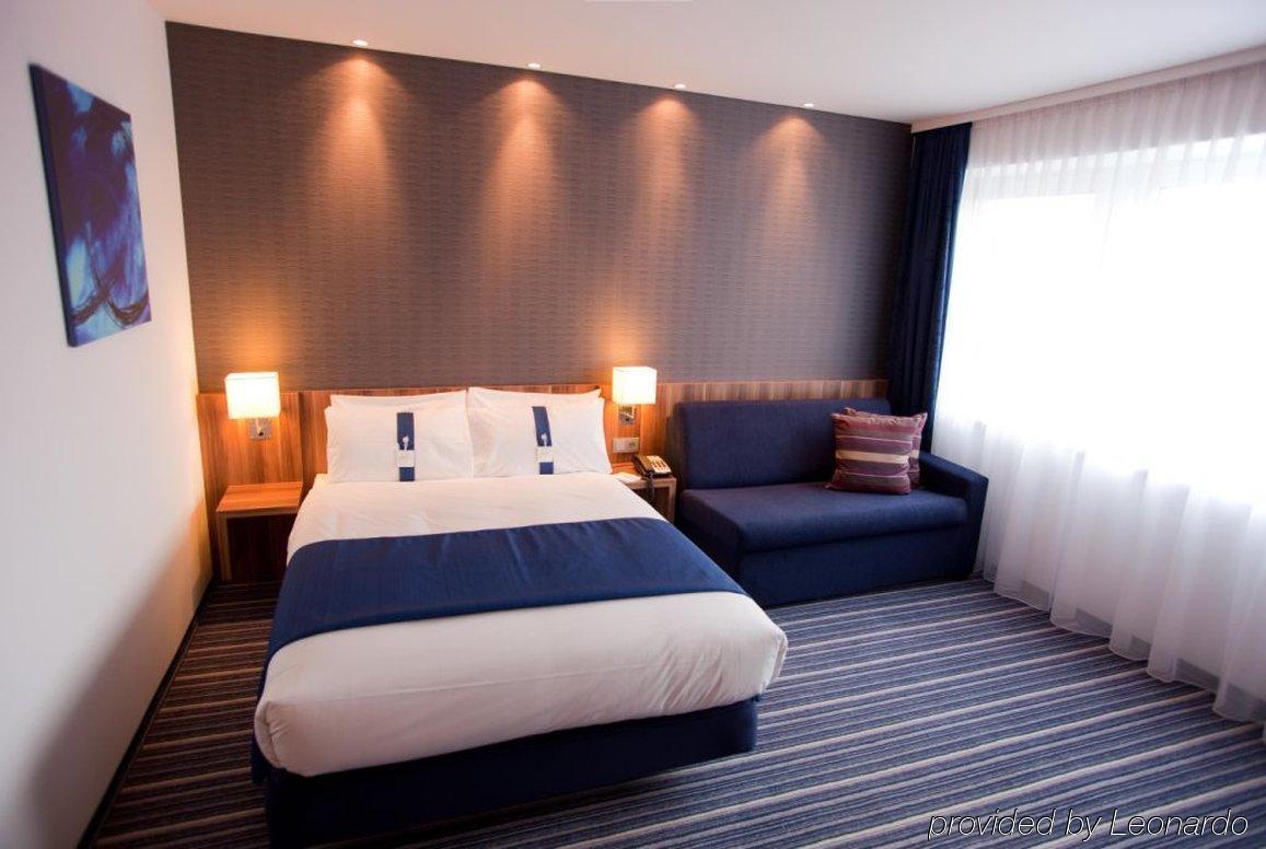 Holiday Inn Express Madrid Leganes By Ihg Kamer foto